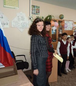 Анна Валерьевна Войцеховская, директор  Поповской НОШ Урюпинского района Волгоградской области: